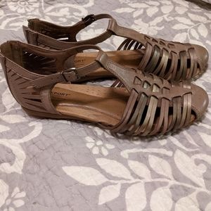 Women's Rockport Sandals Size 8.5